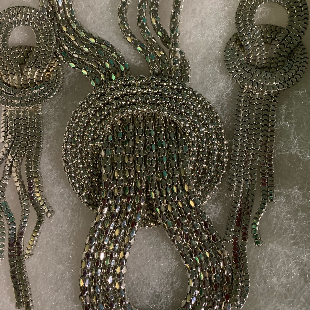 Necklace and ear ring sets New unworn.